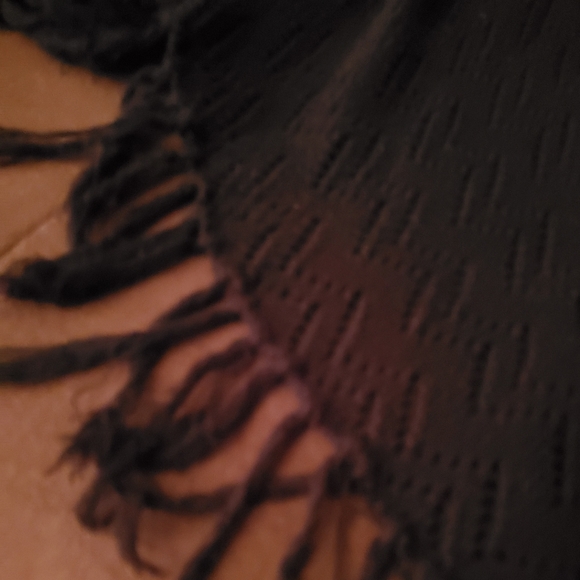 Decree Sweater Overthrow - Picture 3 of 3